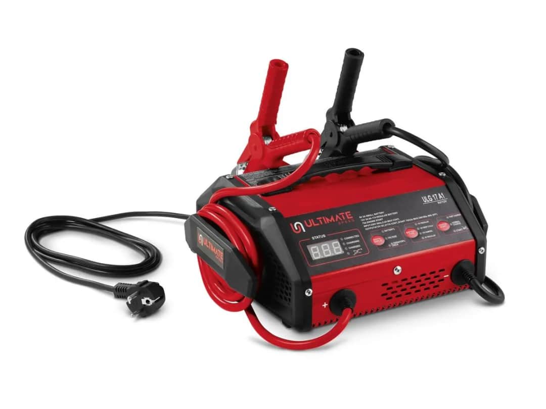 Jak ładować akumulator prostownikiem Ultimate Speed bez błędów i strat