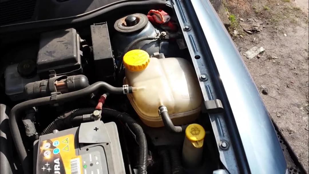 Jaki płyn do chłodnicy Opel Astra H - uniknij kosztownych błędów