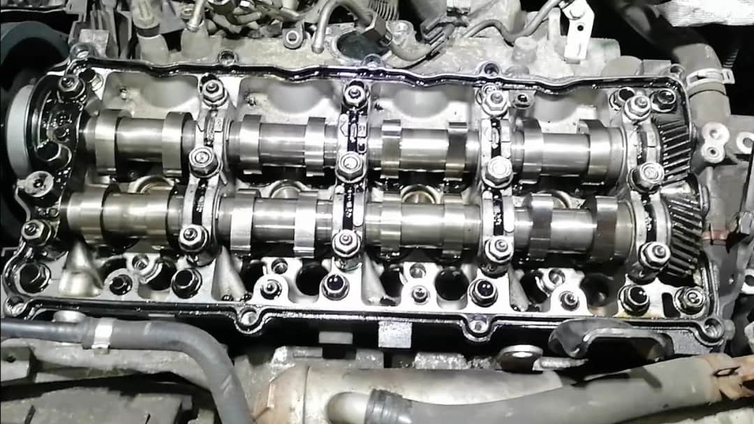 Jaki olej do silnika Hatz diesel - wybierz najlepszy dla swojego silnika