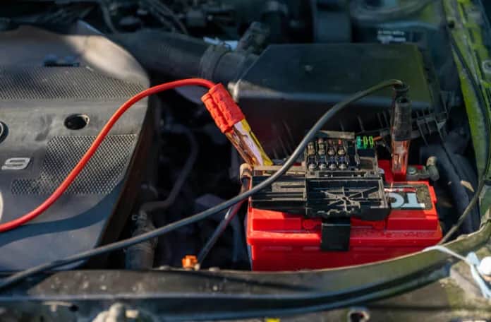 Jak wybrać najlepszy prostownik mikroprocesorowy dla Twoich potrzeb?