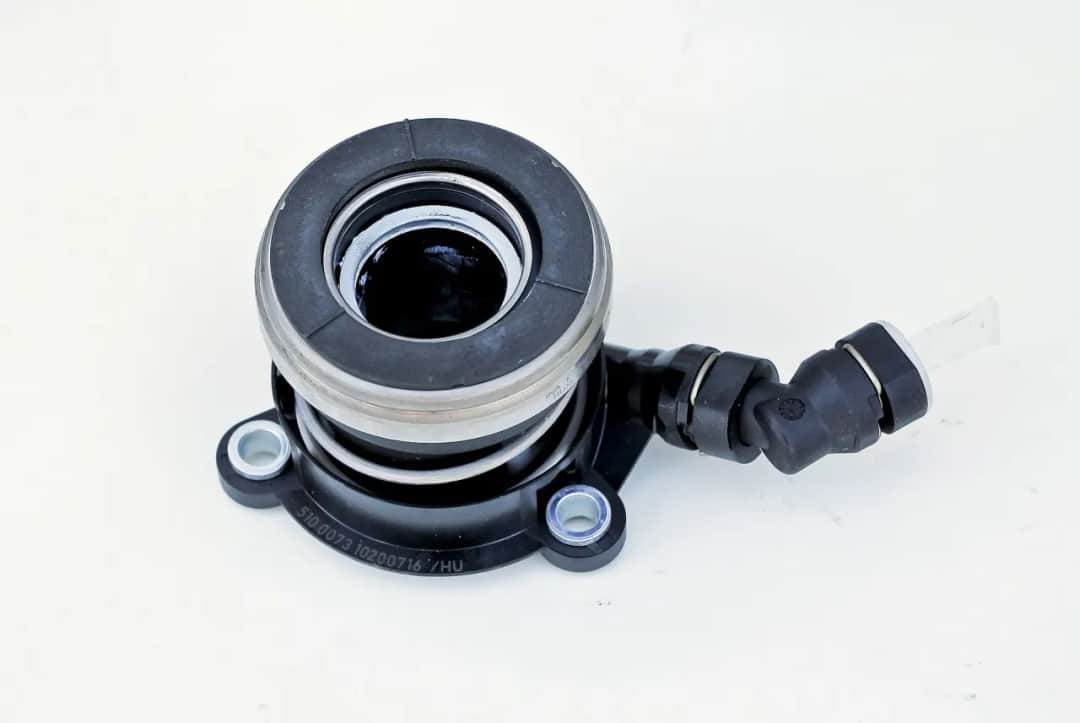 Objawy wysprzęglika sprzęgła, które mogą kosztować cię naprawy