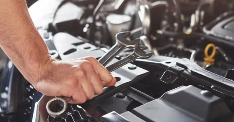 Jak działa silnik hybrydowy? Zrozum jego działanie i zalety