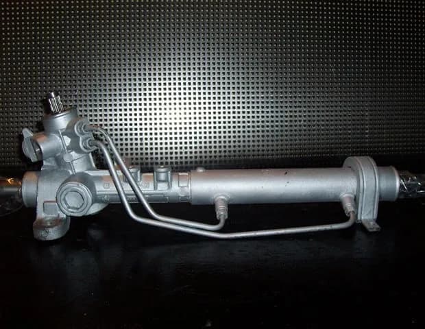 Objawy uszkodzonej maglownicy E60 - jak rozpoznać problemy z kierownicą Objawy uszkodzonej maglownicy E60 - jak rozpoznać problemy z kierownicą