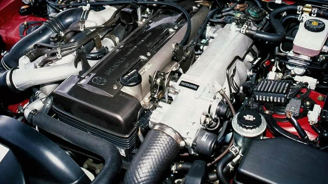 Ile kosztuje silnik 2JZ? Ceny, wersje i co wpływa na koszt